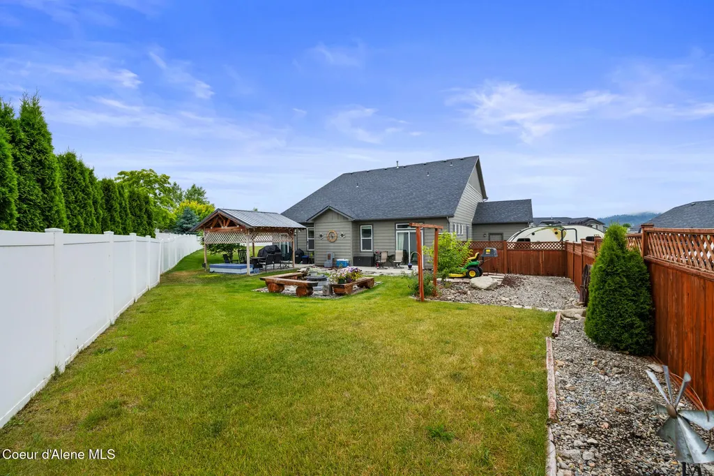 13348 N Freight Train Court Rathdrum ID 83858