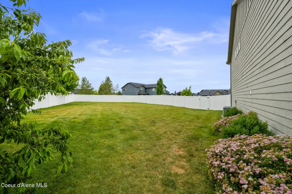 13348 N Freight Train Court Rathdrum ID 83858