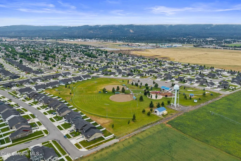 13348 N Freight Train Court Rathdrum ID 83858