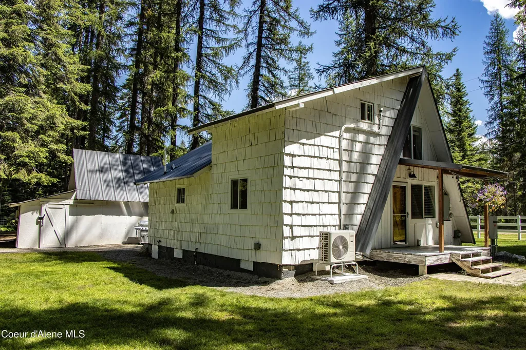 475 Dry Creek Road Clark Fork ID 83811