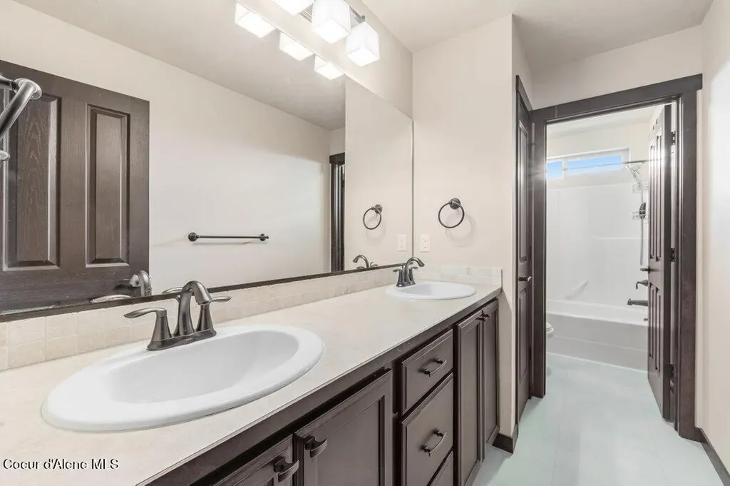 4780 E Fennec Fox Lane Post Falls ID 83854
