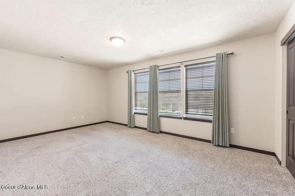 4780 E Fennec Fox Lane Post Falls ID 83854