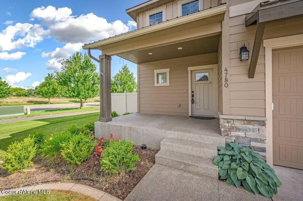 4780 E Fennec Fox Lane Post Falls ID 83854