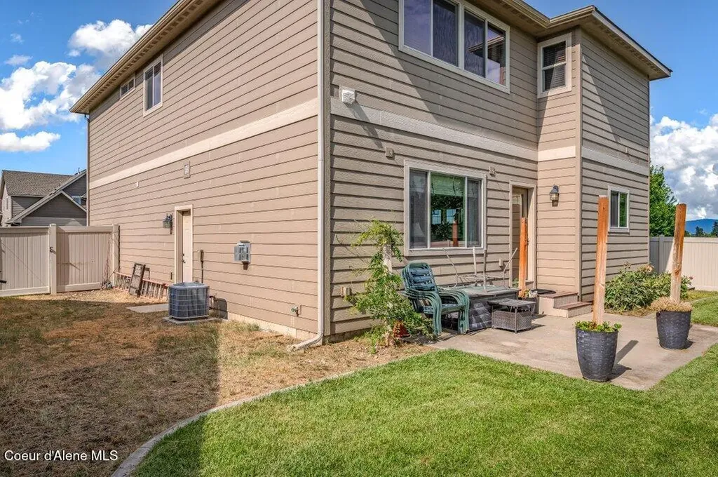 4780 E Fennec Fox Lane Post Falls ID 83854