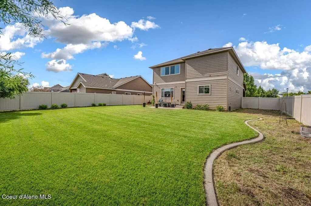 4780 E Fennec Fox Lane Post Falls ID 83854