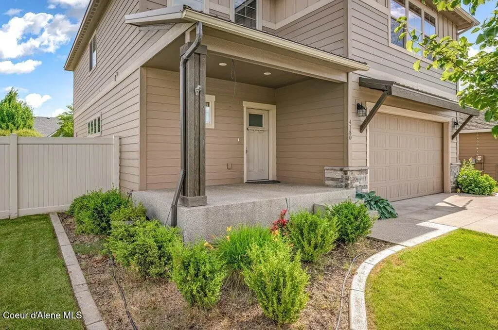 4780 E Fennec Fox Lane Post Falls ID 83854