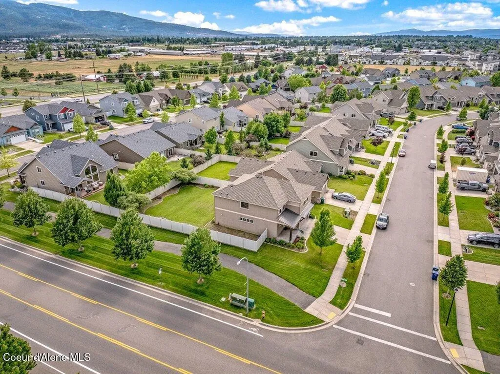 4780 E Fennec Fox Lane Post Falls ID 83854