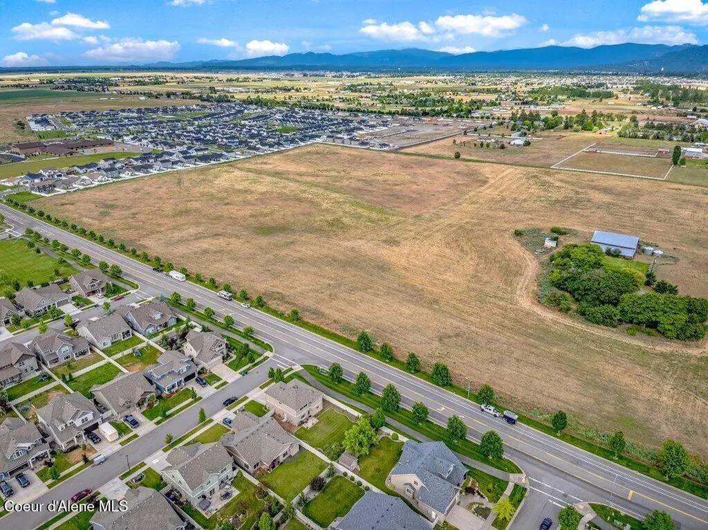 4780 E Fennec Fox Lane Post Falls ID 83854