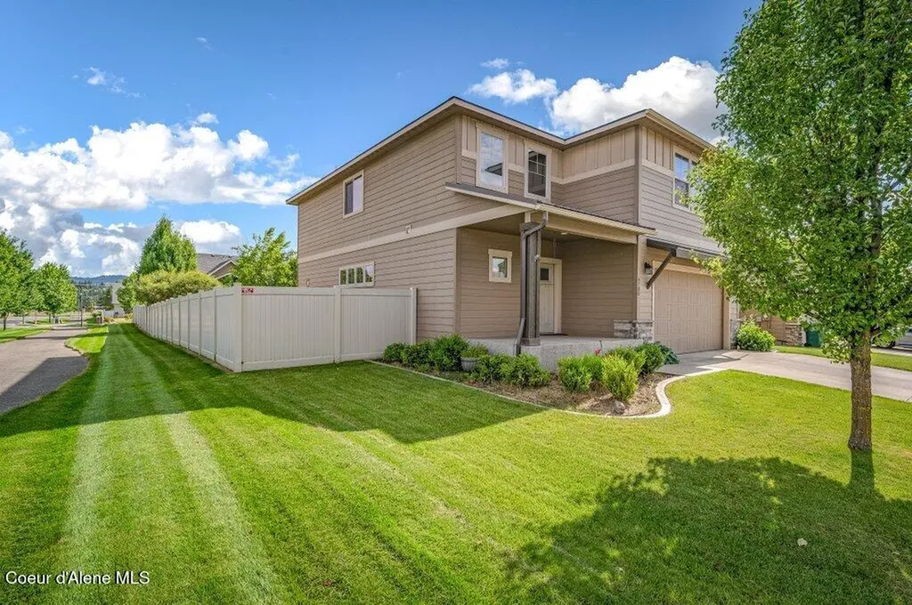 4780 E Fennec Fox Lane Post Falls ID 83854