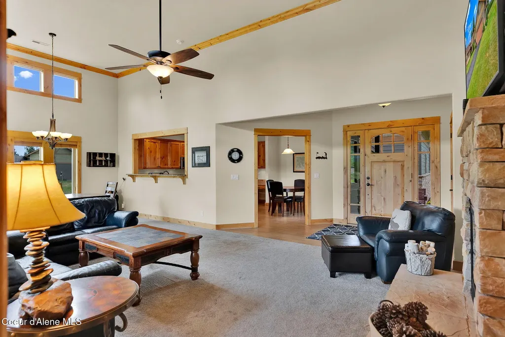 85 Bellflower Court Blanchard ID 83804