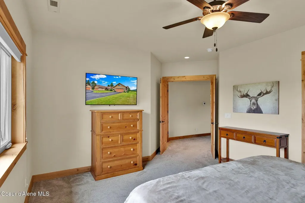 85 Bellflower Court Blanchard ID 83804