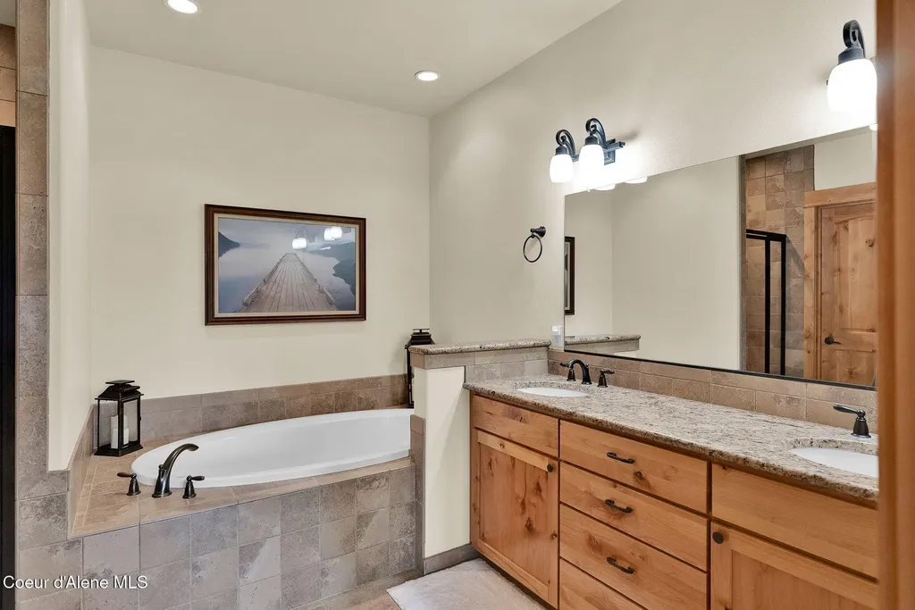 85 Bellflower Court Blanchard ID 83804
