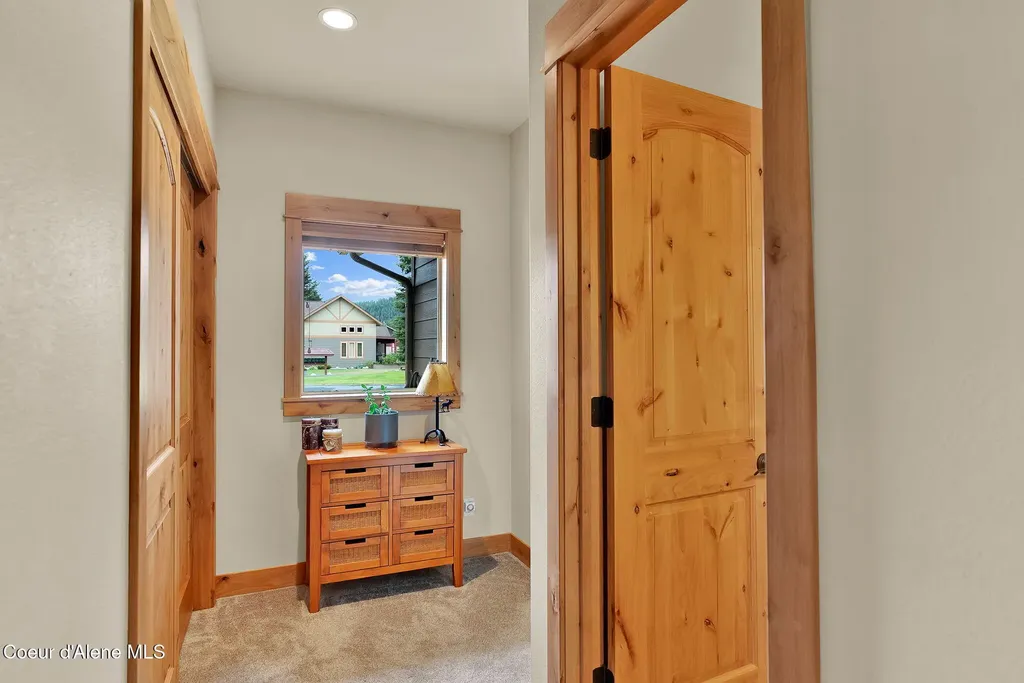 85 Bellflower Court Blanchard ID 83804