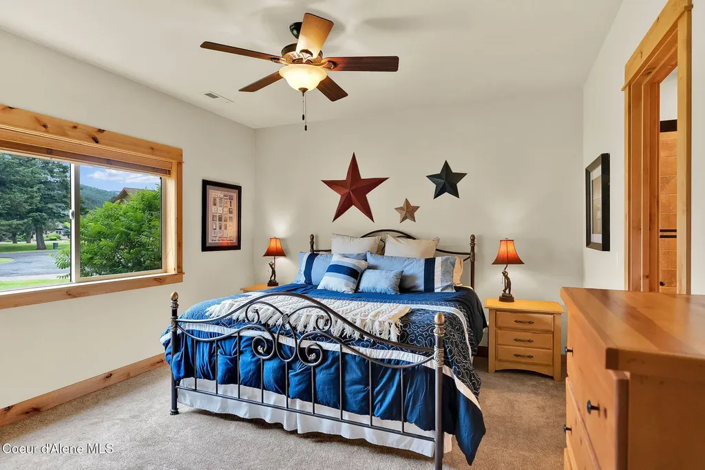 85 Bellflower Court Blanchard ID 83804