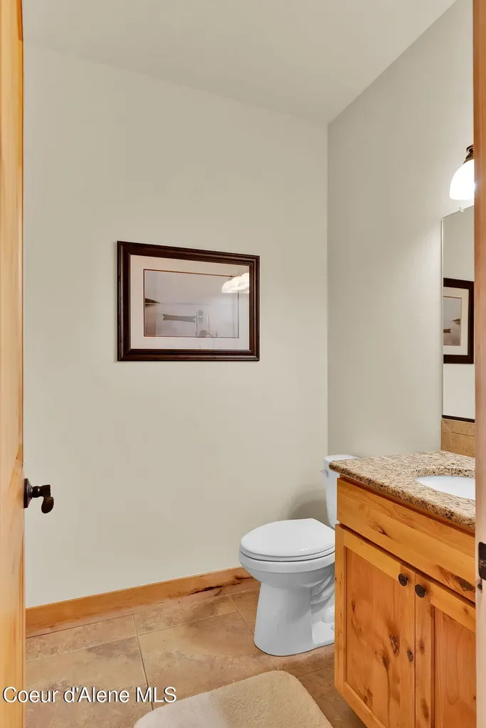 85 Bellflower Court Blanchard ID 83804
