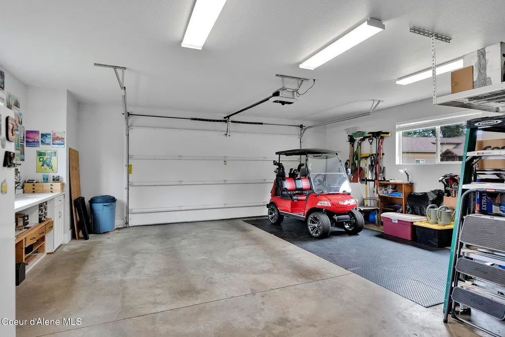 85 Bellflower Court Blanchard ID 83804