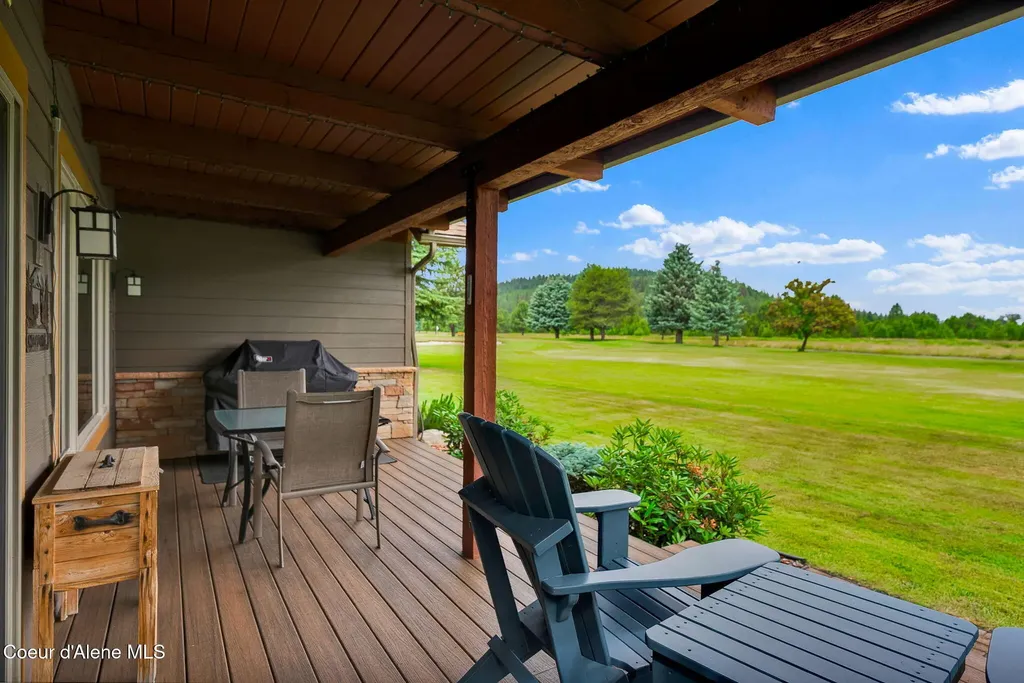 85 Bellflower Court Blanchard ID 83804