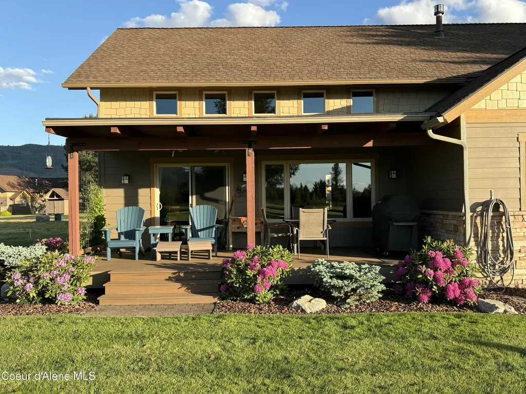 85 Bellflower Court Blanchard ID 83804