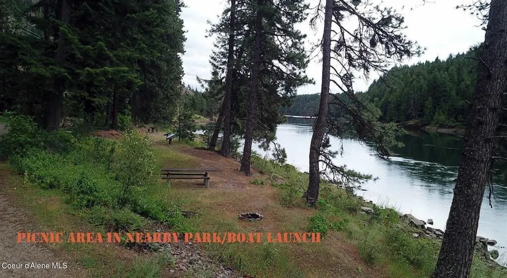 60317 Highway 200 Clark Fork ID 83811