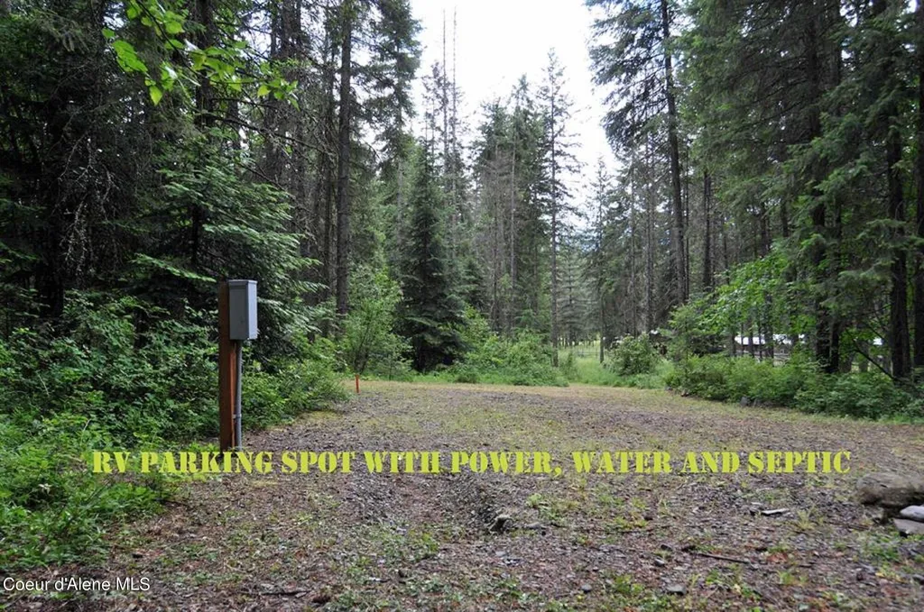 60317 Highway 200 Clark Fork ID 83811
