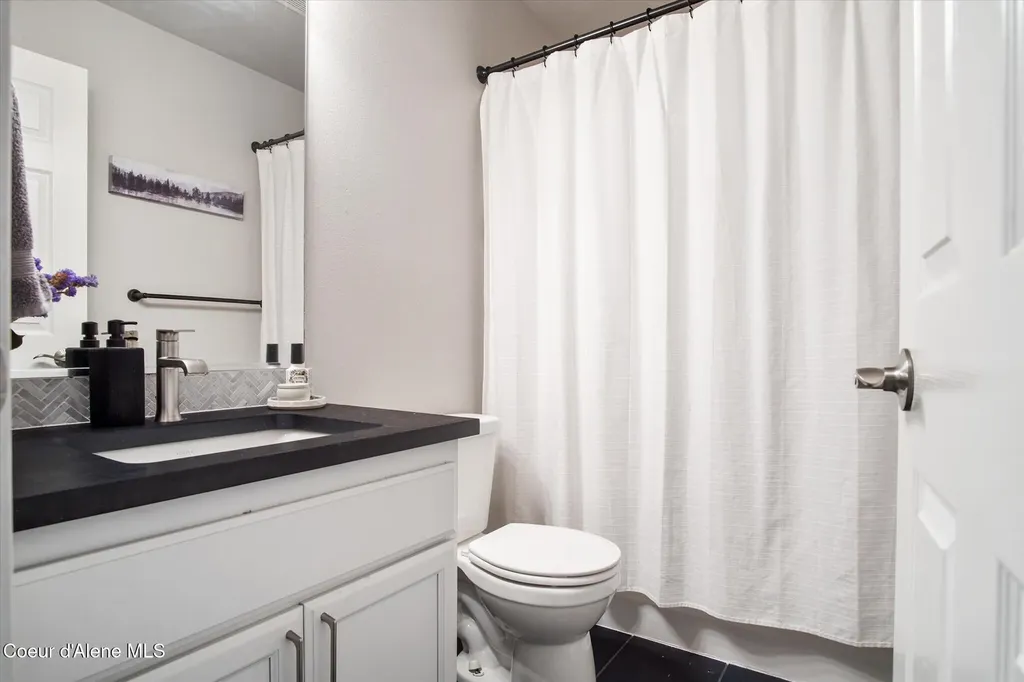 1576 N Firestone Post Falls ID 83854