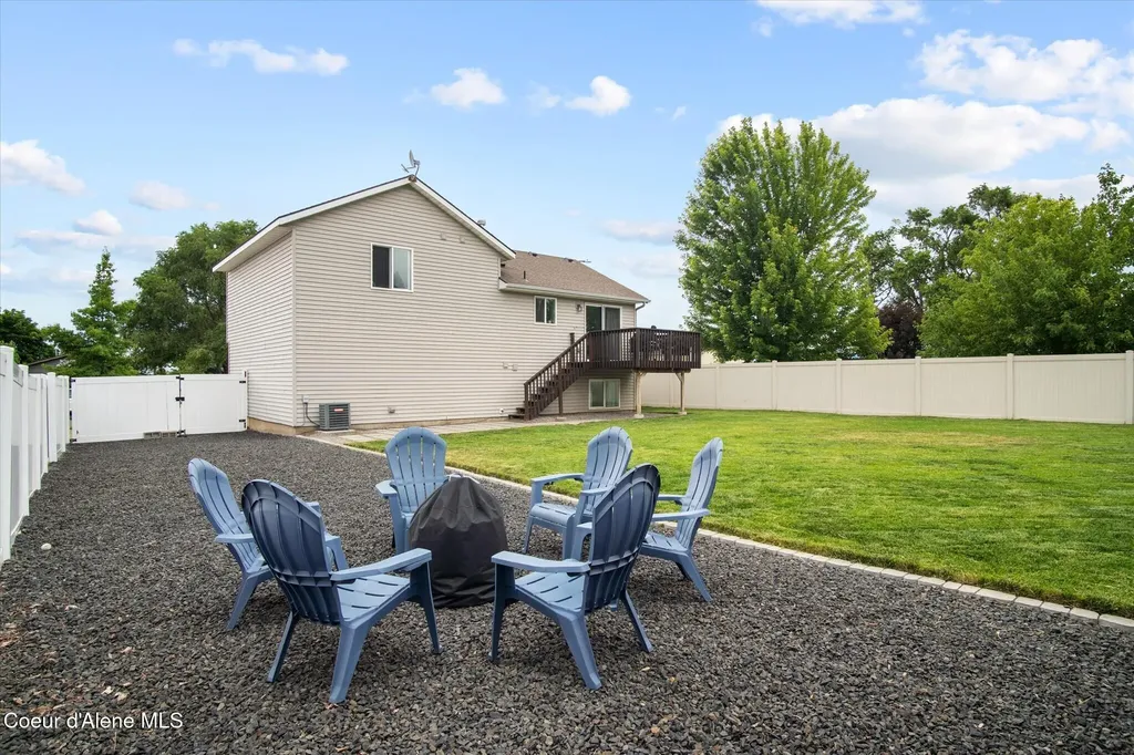 1576 N Firestone Post Falls ID 83854