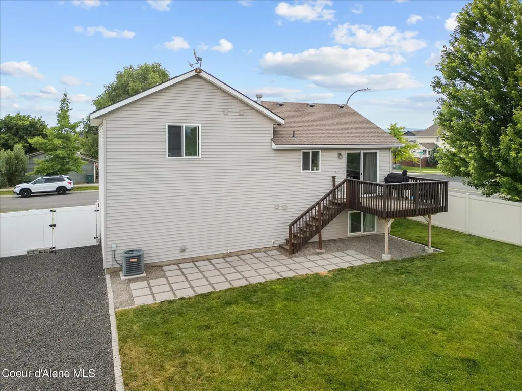 1576 N Firestone Post Falls ID 83854
