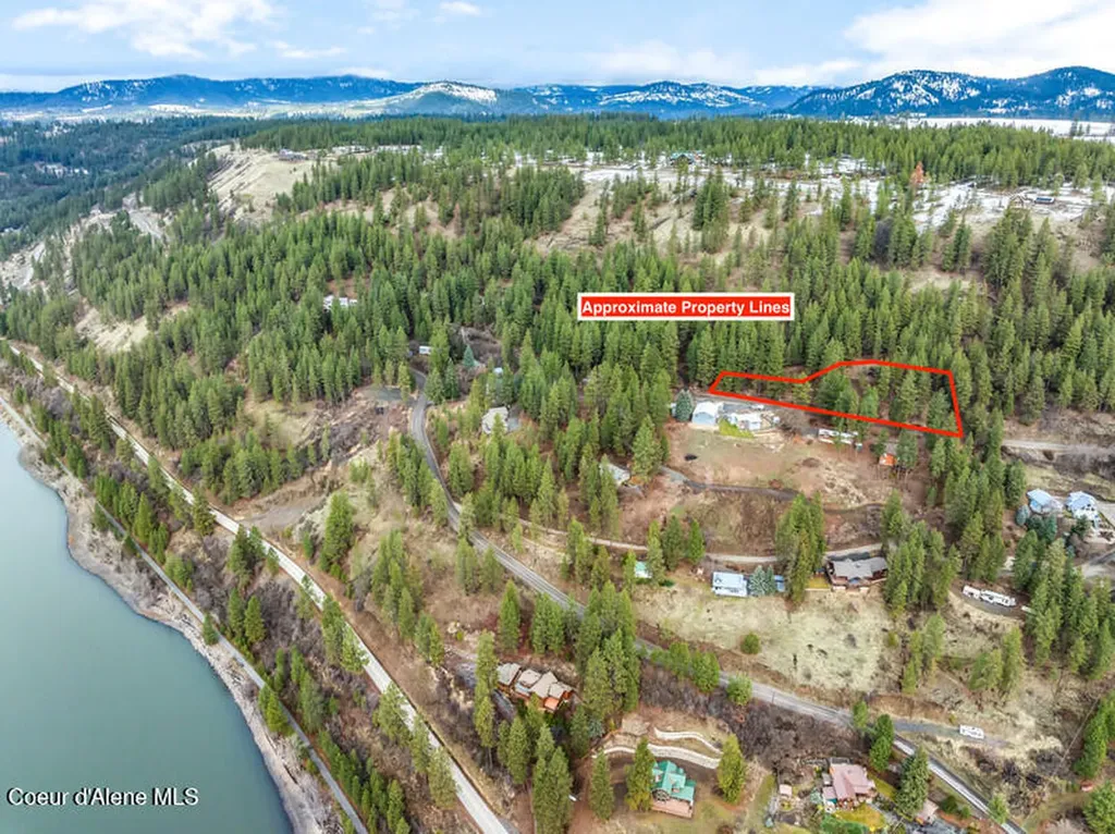 Lot 9 & 10 E Crows Nest Road Harrison ID 83833