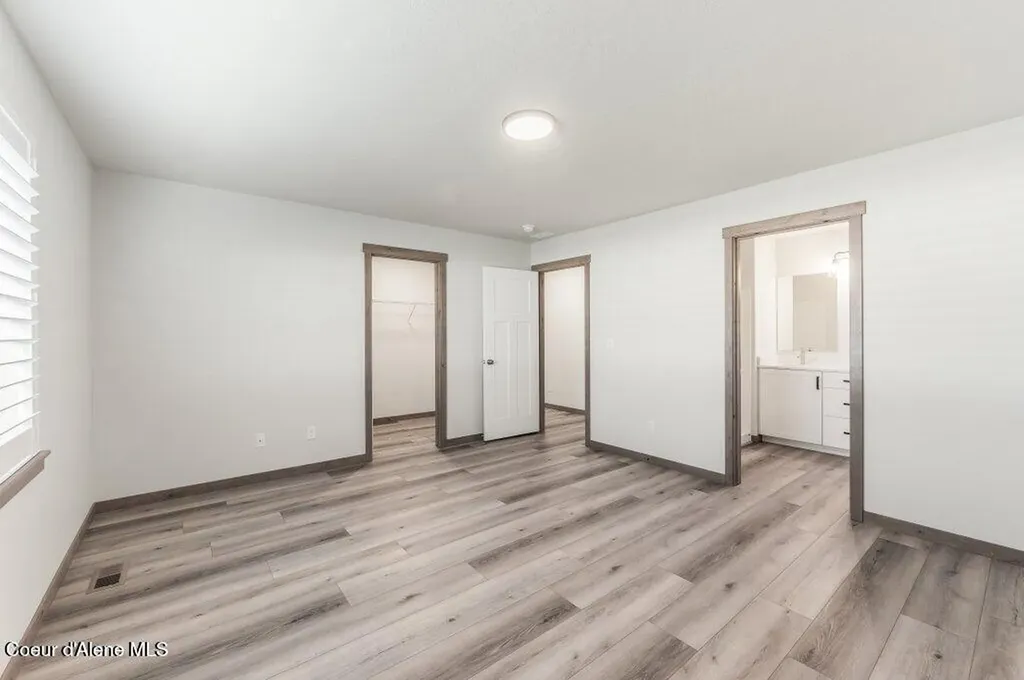 11811 N Railway Avenue Rathdrum ID 83858