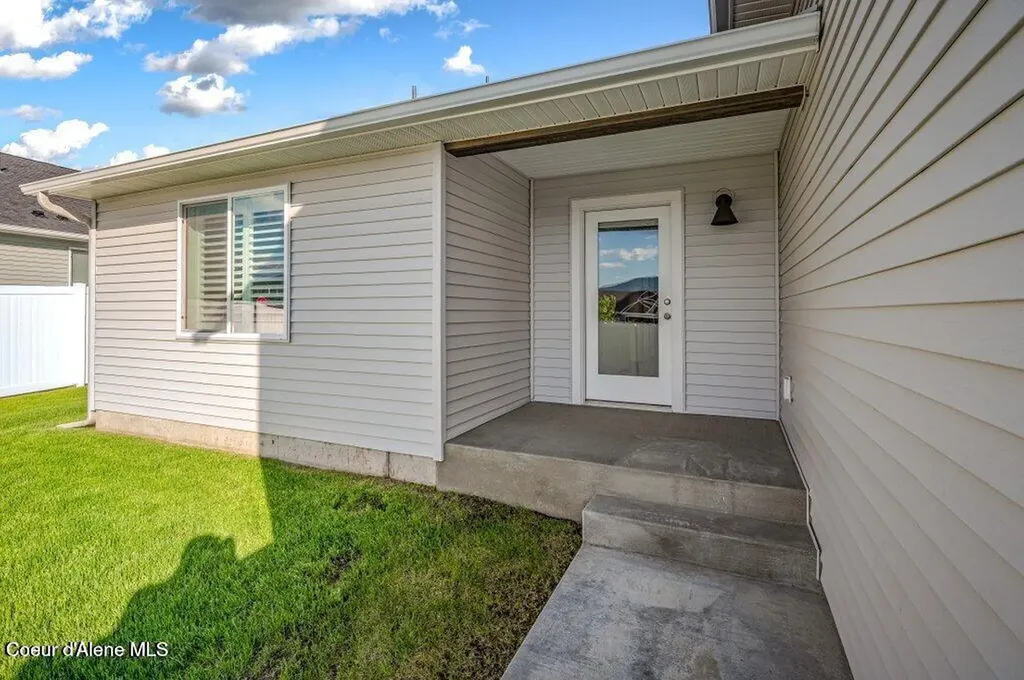 11811 N Railway Avenue Rathdrum ID 83858