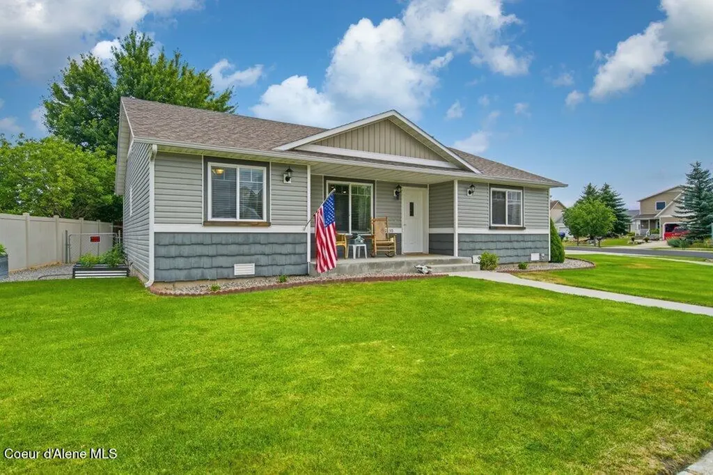 2130 E Decaro Loop Post Falls ID 83854