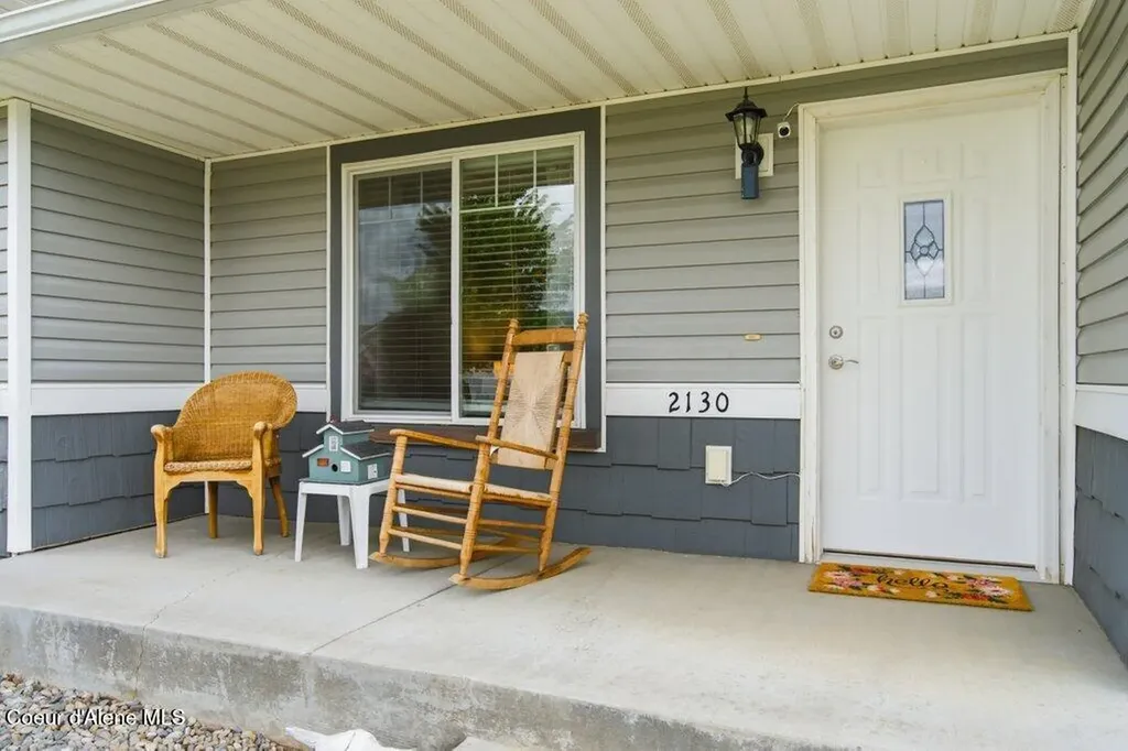 2130 E Decaro Loop Post Falls ID 83854