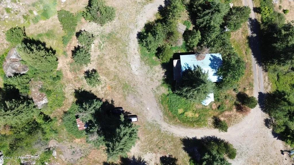 28789 N Highway 95 Athol ID 83801