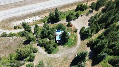 28789 N Highway 95 Athol ID 83801