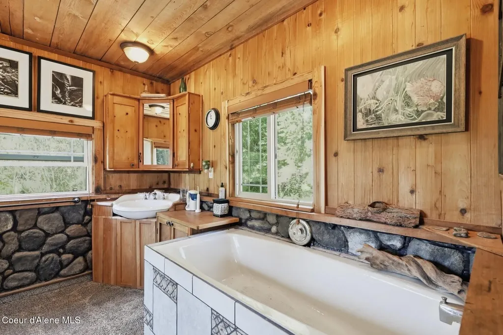 2307 Gold Creek Ridge Road Sandpoint ID 83864