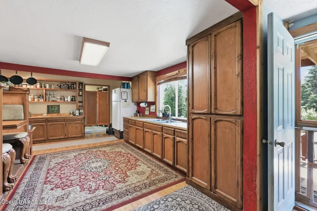 2307 Gold Creek Ridge Road Sandpoint ID 83864