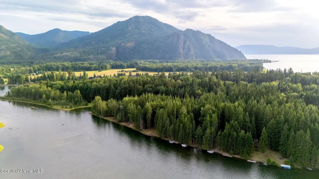 E Cf Delta Shore Clark Fork ID 83811