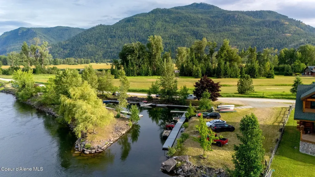E Cf Delta Shore Clark Fork ID 83811
