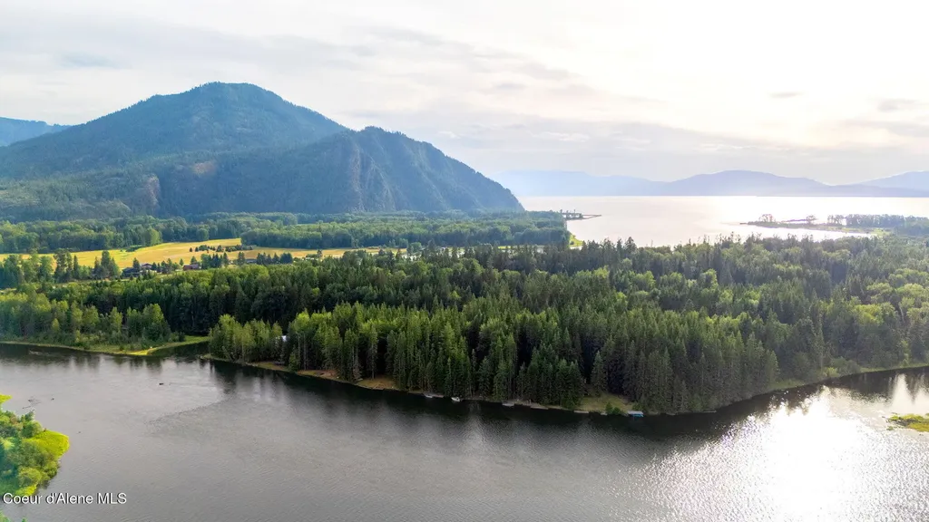 E Cf Delta Shore Clark Fork ID 83811