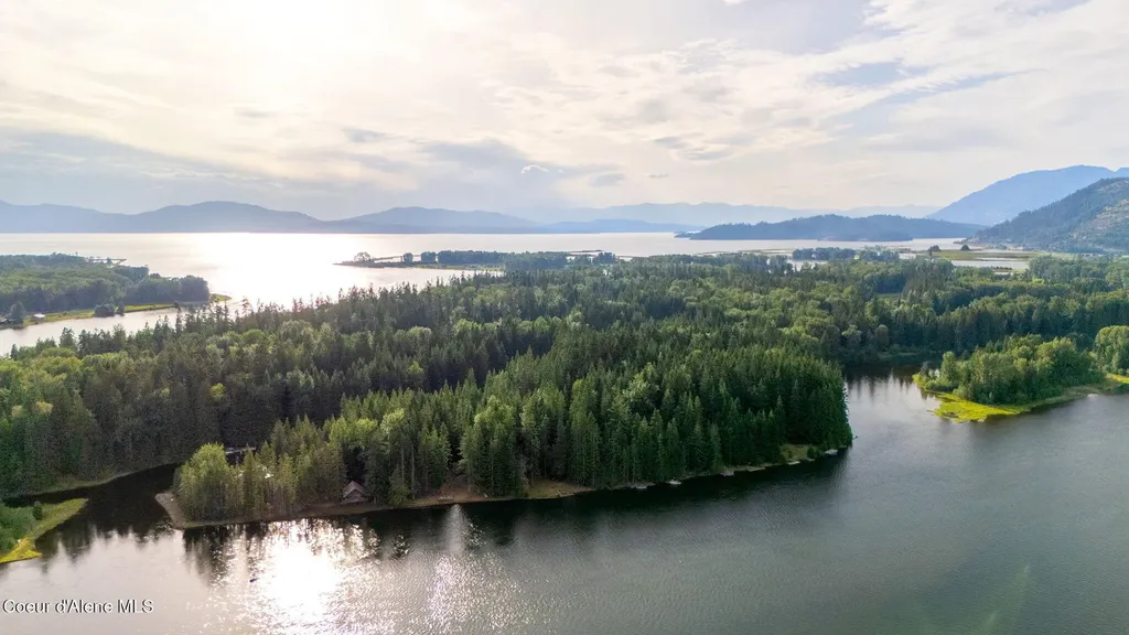 E Cf Delta Shore Clark Fork ID 83811