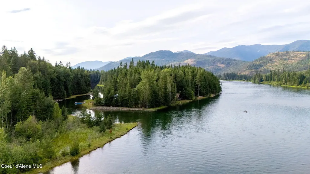 E Cf Delta Shore Clark Fork ID 83811
