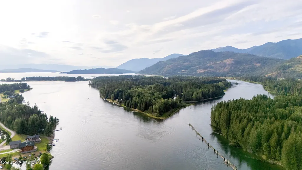 E Cf Delta Shore Clark Fork ID 83811