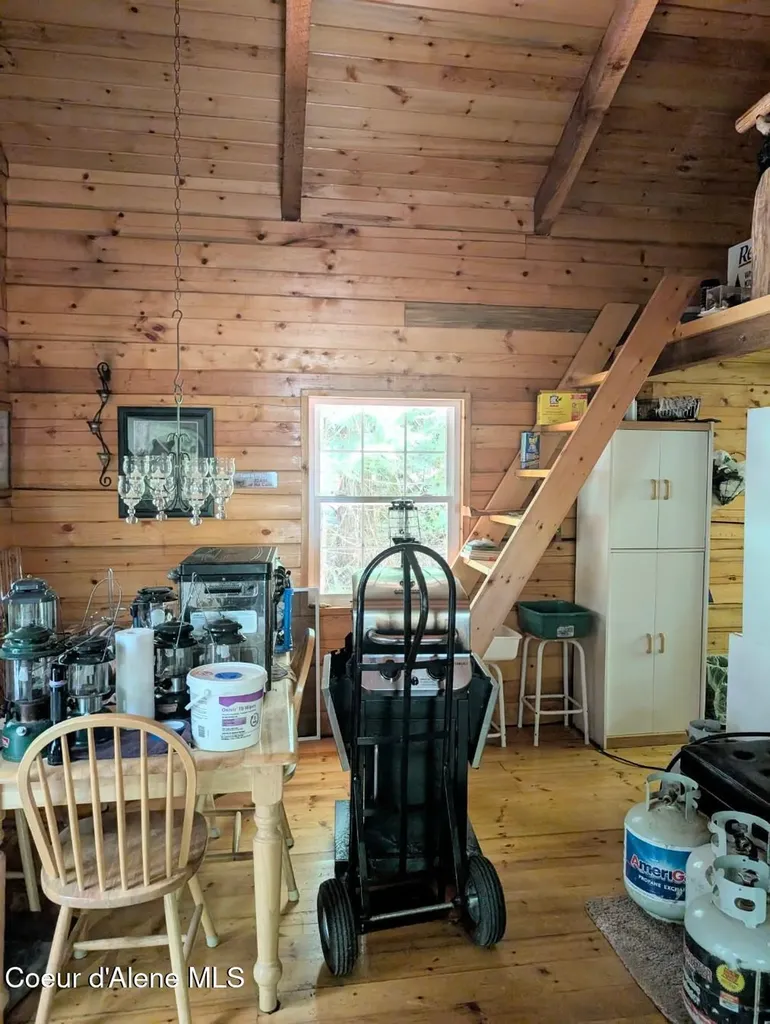 1628 Morris Road Naples ID 83847