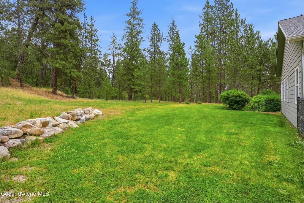 8964 N Hauser Lake Road Hauser ID 83854