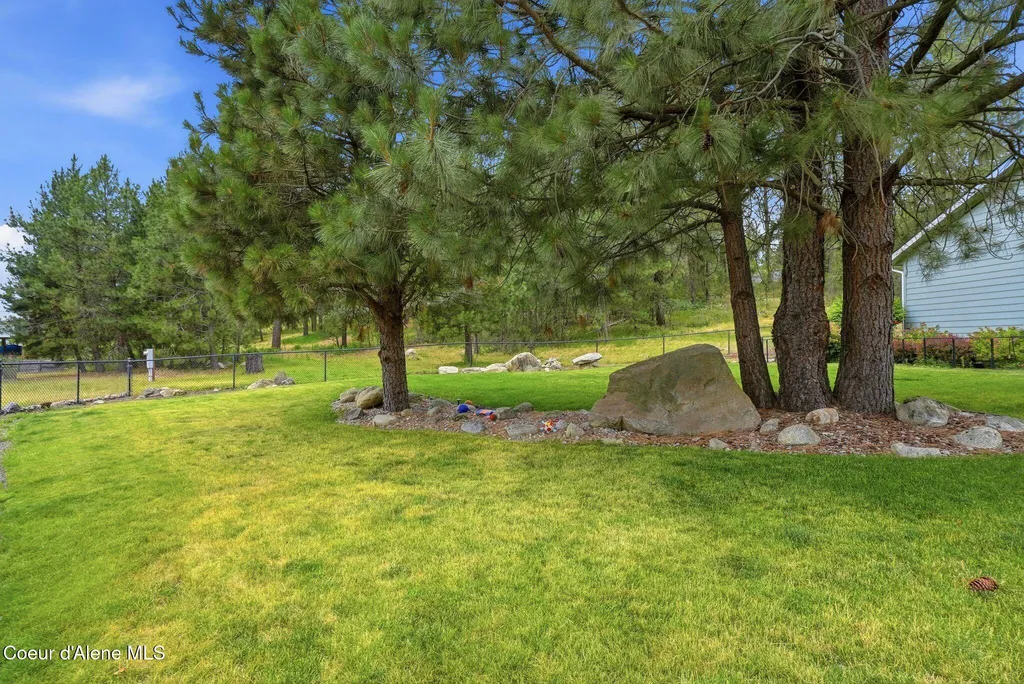 8964 N Hauser Lake Road Hauser ID 83854