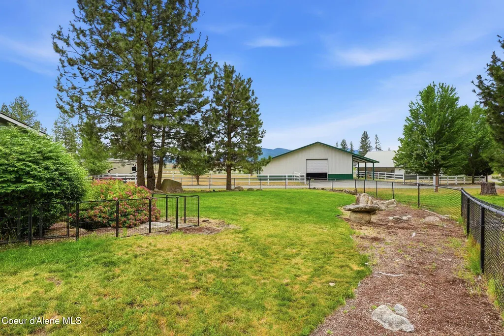 8964 N Hauser Lake Road Hauser ID 83854