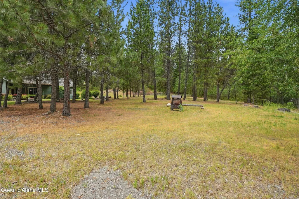8964 N Hauser Lake Road Hauser ID 83854