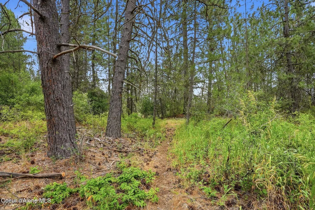 8964 N Hauser Lake Road Hauser ID 83854