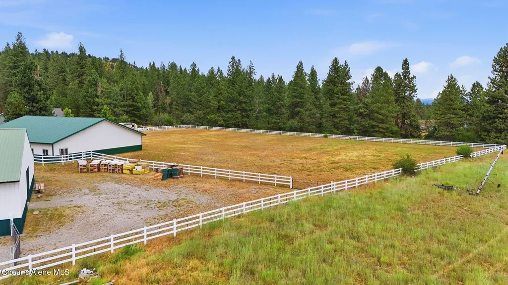 8964 N Hauser Lake Road Hauser ID 83854