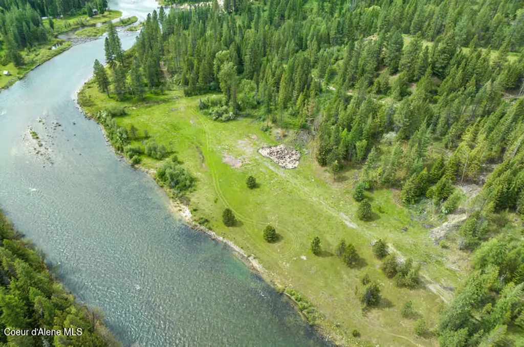 Lots 4, 5, 6 Gunsmoke Lane Priest River ID 83856